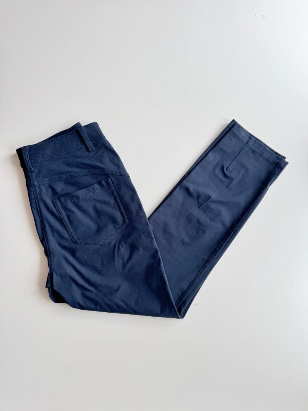 LULULEMON City Sleek True Navy 5 Pocket Warpstreme 7/8 Pants, Size 6